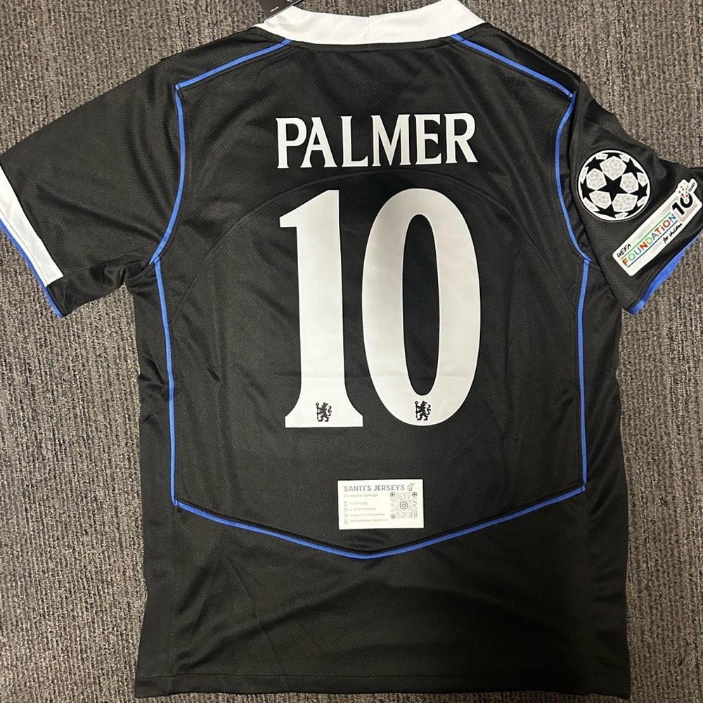 #10 Palmer 25/26 3rd Kit | size medium  | CL  badges